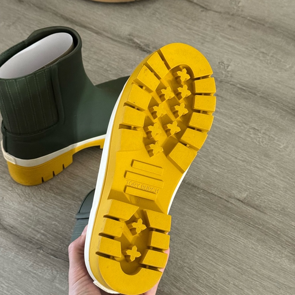 Tory Burch Olive Green Boots with Yellow Sole - Picture 4 of 8